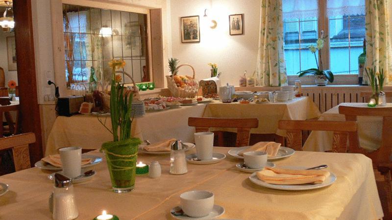 Gasthaus Engel Bezau Buitenkant foto